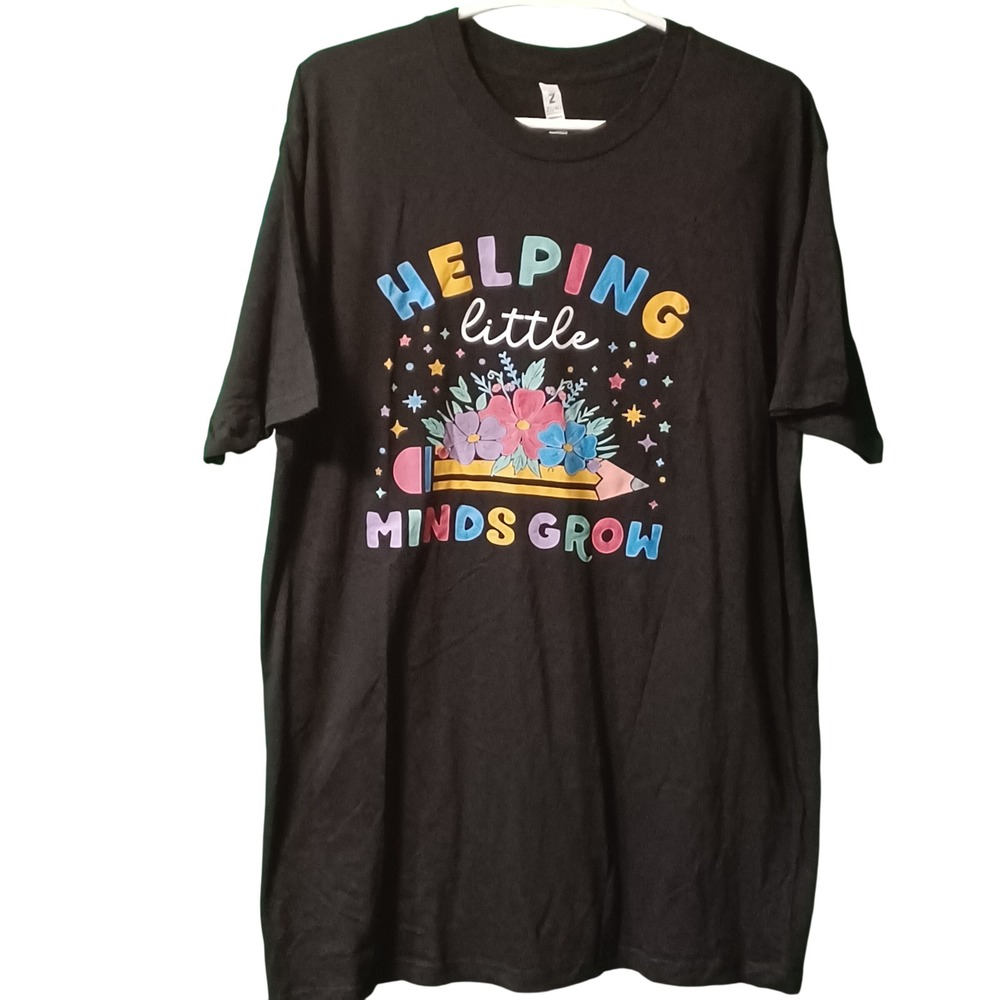 Zuni Sportswear Helping Little Minds Grow Teacher Graphic T-Shirt Blck XL Cotton